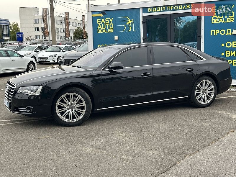 Седан Audi A8 2014 в Киеве