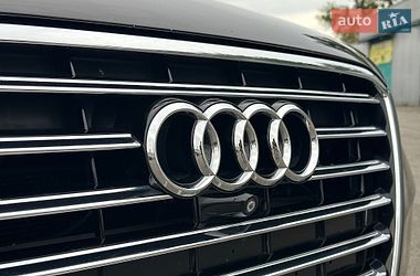 Седан Audi A8 2014 в Киеве