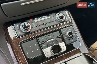 Седан Audi A8 2014 в Киеве
