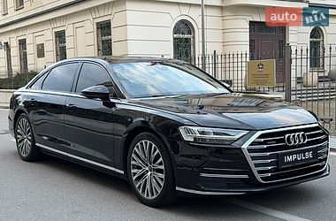 Седан Audi A8 2021 в Києві