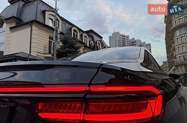 Седан Audi A8 2021 в Києві