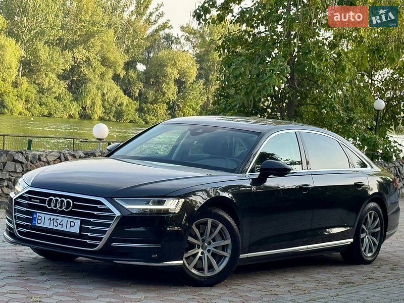 Седан Audi A8 2018 в Дніпрі
