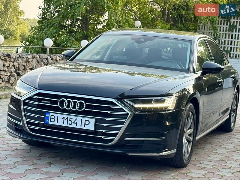 Седан Audi A8 2018 в Днепре