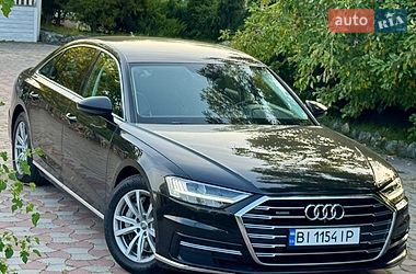 Седан Audi A8 2018 в Днепре