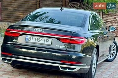 Седан Audi A8 2018 в Дніпрі