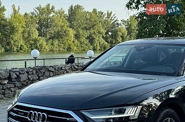 Седан Audi A8 2018 в Днепре