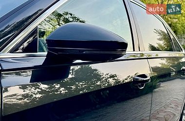 Седан Audi A8 2018 в Днепре