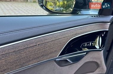 Седан Audi A8 2018 в Днепре