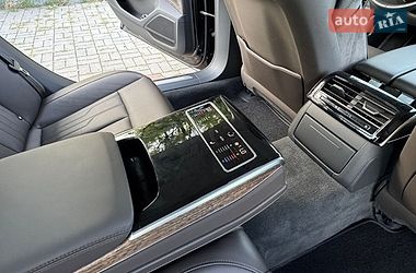 Седан Audi A8 2018 в Днепре
