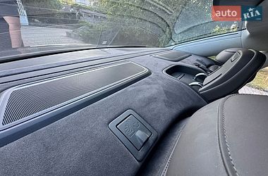 Седан Audi A8 2018 в Днепре