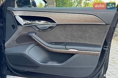 Седан Audi A8 2018 в Днепре