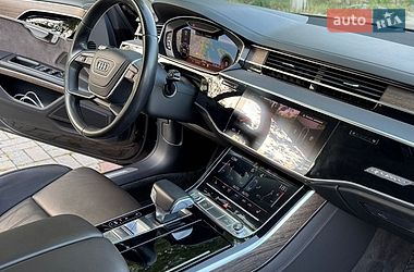 Седан Audi A8 2018 в Днепре