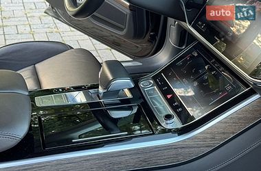 Седан Audi A8 2018 в Днепре