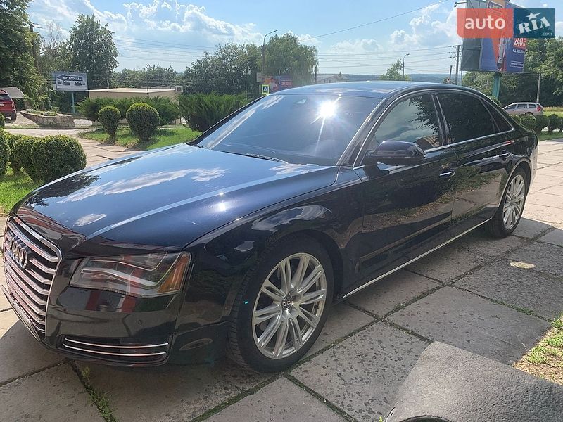 Седан Audi A8 2013 в Каменец-Подольском