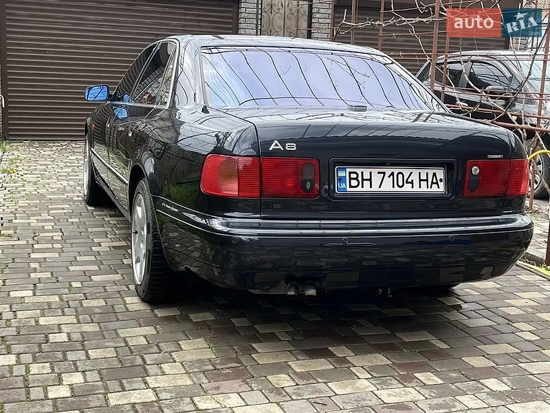 Audi A8 1998