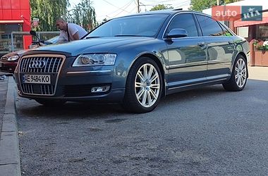 Седан Audi A8 2004 в Днепре