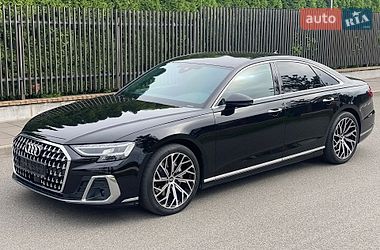 Седан Audi A8 2023 в Києві