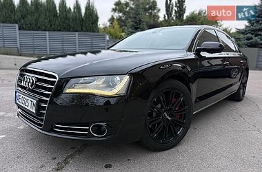Седан Audi A8 2013 в Днепре