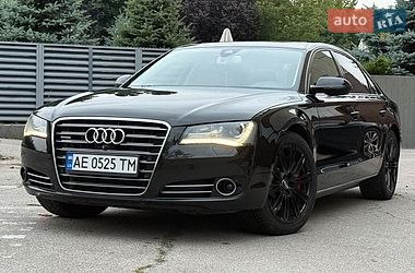 Седан Audi A8 2013 в Днепре