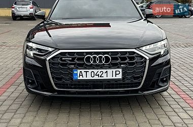 Седан Audi A8 2022 в Івано-Франківську