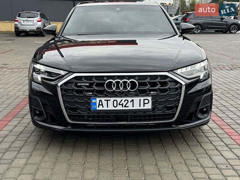 Седан Audi A8 2022 в Івано-Франківську