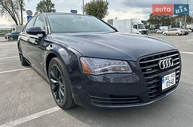 Седан Audi A8 2013 в Киеве