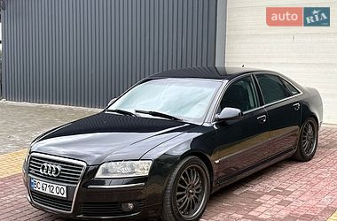 Седан Audi A8 2004 в Бурштыне Седан Audi A8 2004 в Бурштыне