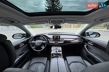 Седан Audi A8 2018 в Луцьку