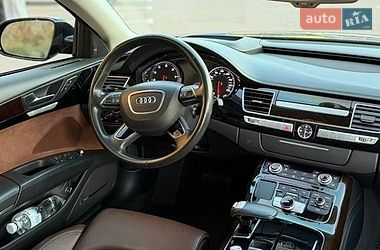 Седан Audi A8 2017 в Києві