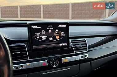 Седан Audi A8 2017 в Києві