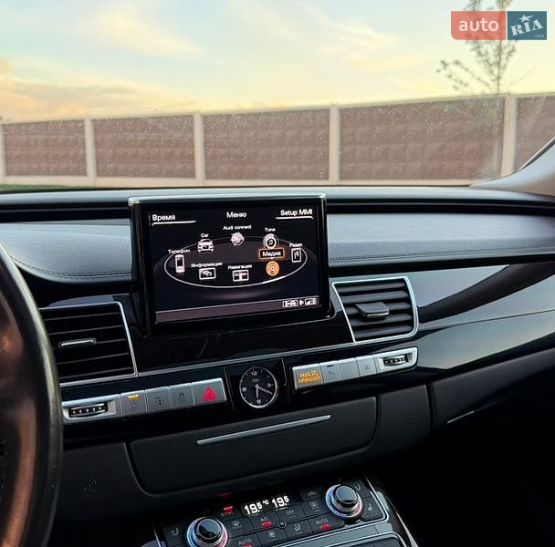 Седан Audi A8 2017 в Києві