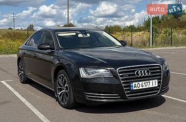 Седан Audi A8 2012 в Рівному