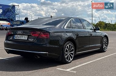 Седан Audi A8 2012 в Рівному