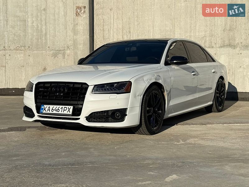 Седан Audi A8 2017 в Киеве
