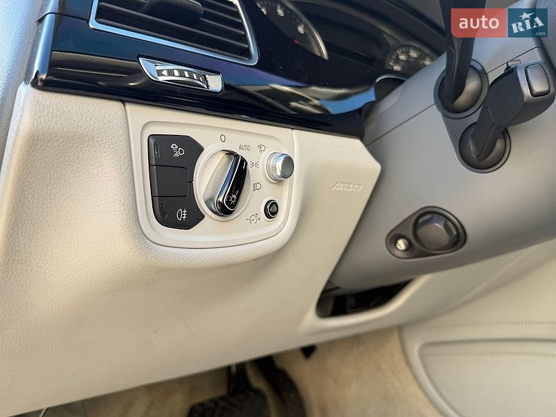 Седан Audi A8 2017 в Киеве