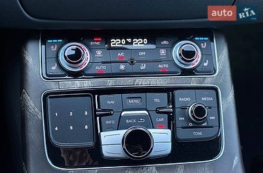 Седан Audi A8 2017 в Києві
