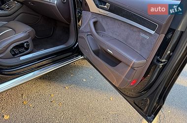 Седан Audi A8 2013 в Киеве