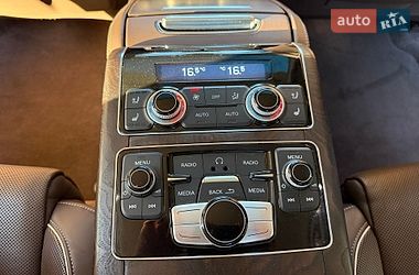 Седан Audi A8 2013 в Киеве