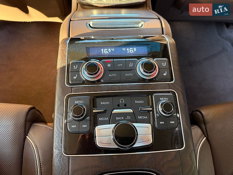 Седан Audi A8 2013 в Киеве