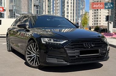 Седан Audi A8 2021 в Киеве