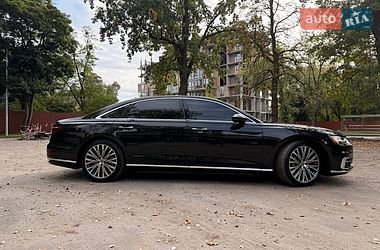 Седан Audi A8 2019 в Києві