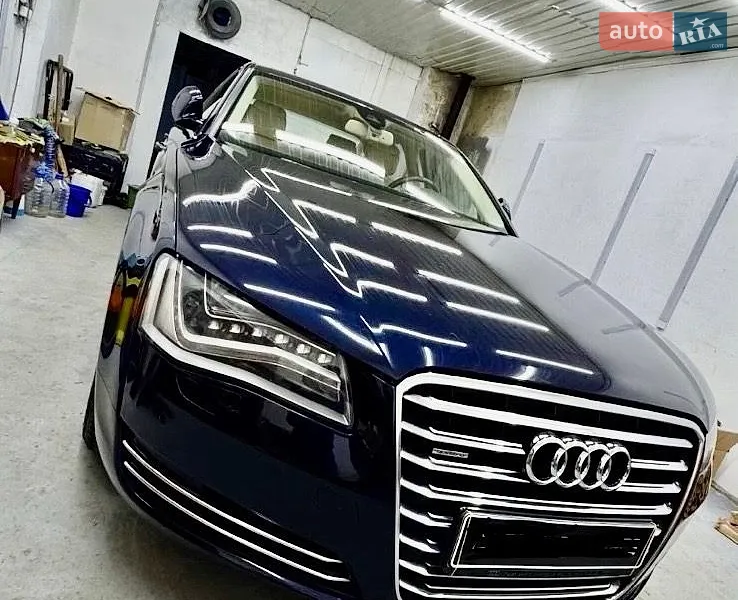 Audi A8 2010