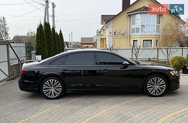 Седан Audi A8 2021 в Виннице