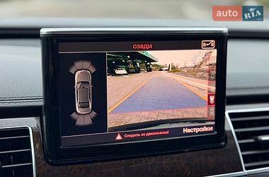Седан Audi A8 2012 в Павлограді
