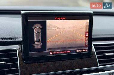 Седан Audi A8 2012 в Павлограді