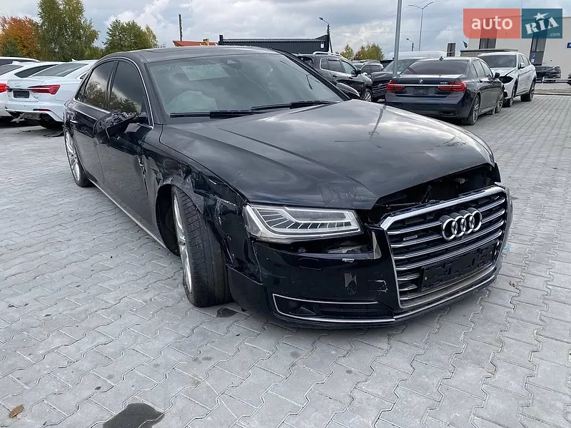 Audi A8