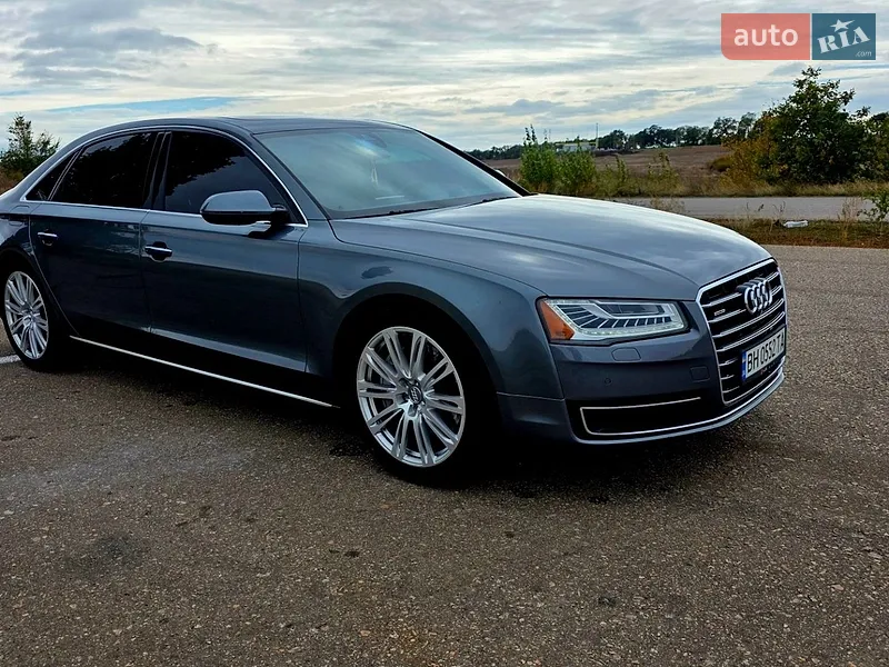 Audi A8