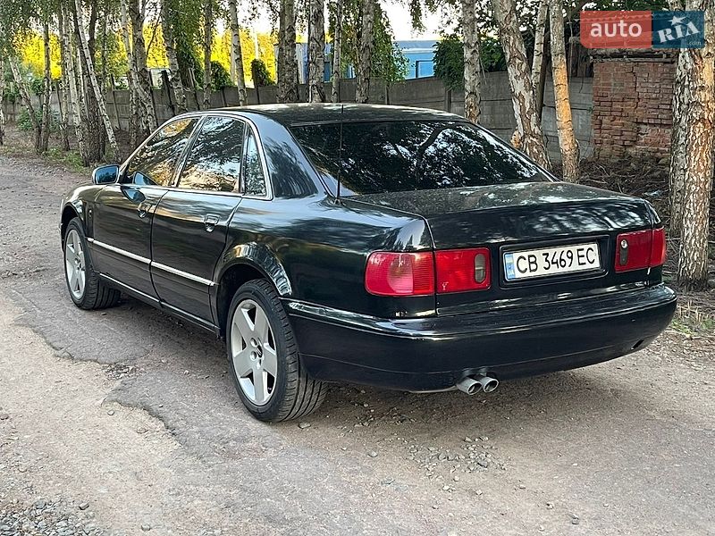Седан Audi A8 1996 в Прилуках