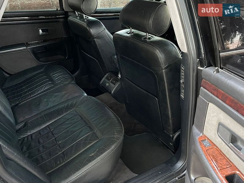 Седан Audi A8 1996 в Прилуках