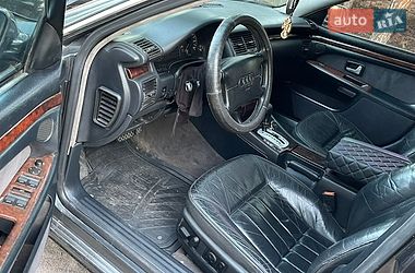 Седан Audi A8 1996 в Прилуках